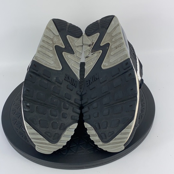 Nike Air Max 90 Essential Black/White Running Shoes 616730-012 Women's Size 8.5 - Picture 11 of 13
